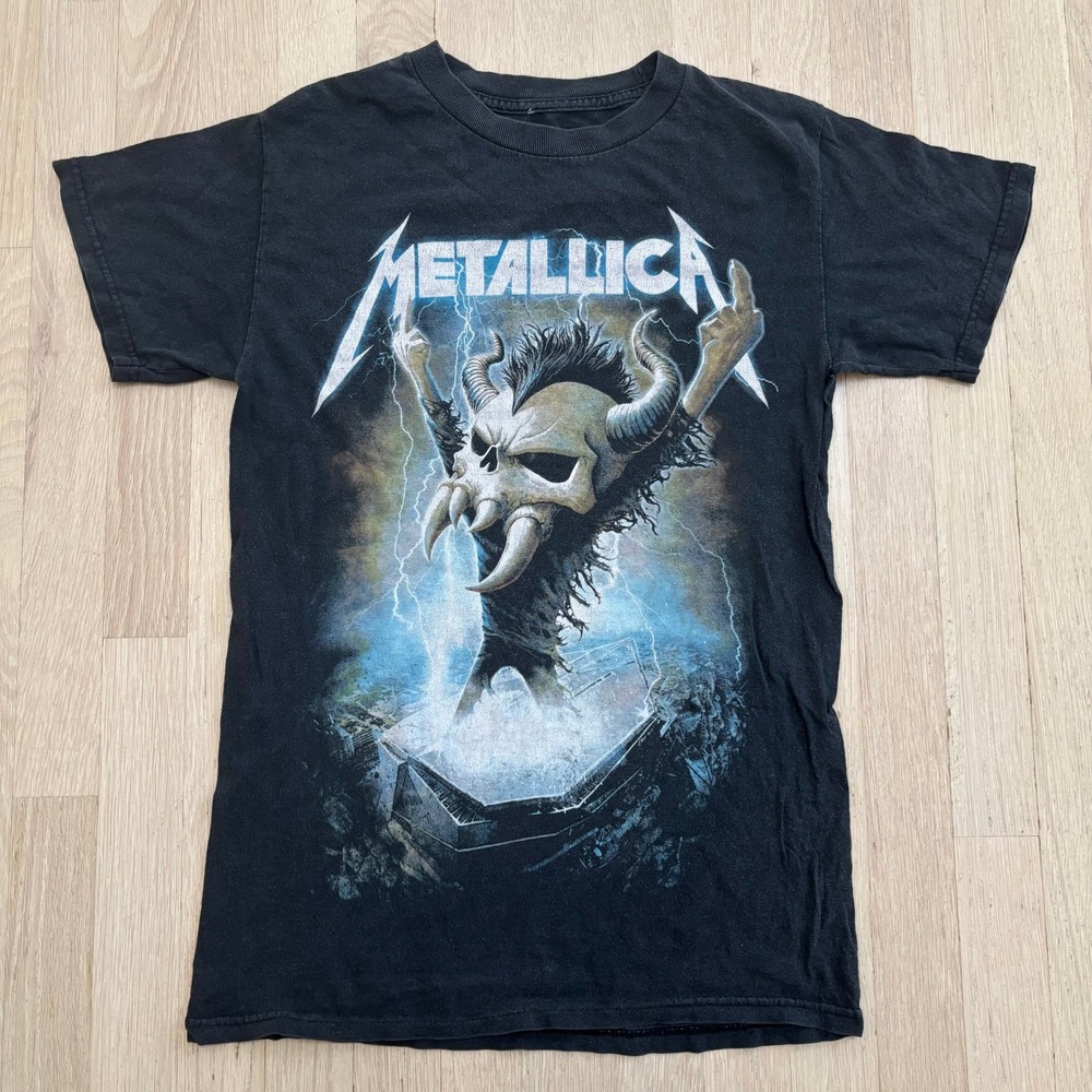 Metallica Graphic T-Shirt Mens Small Black Fair 2016 Minneapolis Concert Tee